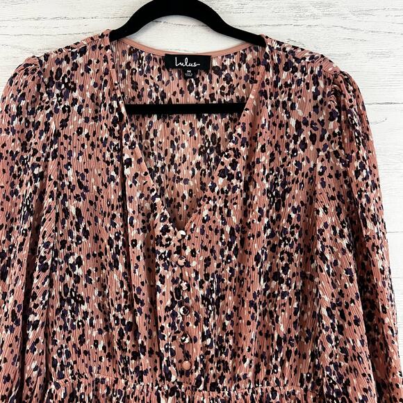 Lulu’s Pink Leopard Print Fit and Flare Crinkle Mini Dress Size M - Picture 4 of 13